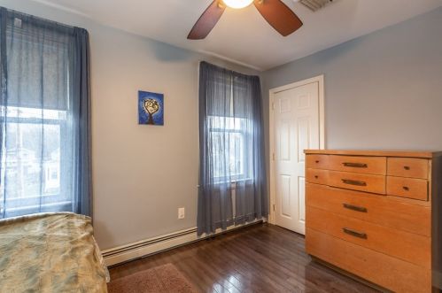 15 Cleveland Rd, Taunton MA  02780-2158 exterior