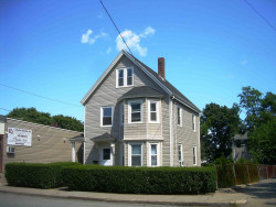 289 Watertown St, Newton, MA 02458-1356