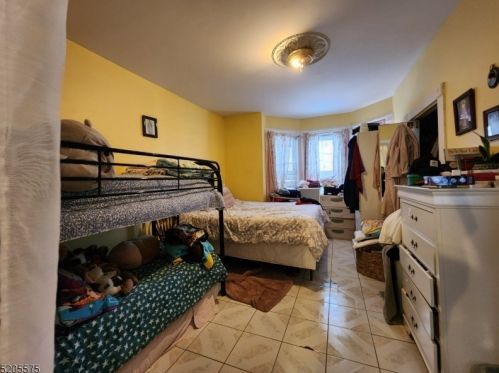 230 Belleville Ave, Belleville NJ 07109-1616 exterior