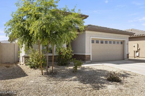 2837 Apollo Rd, Phoenix AZ  85041-5339 exterior