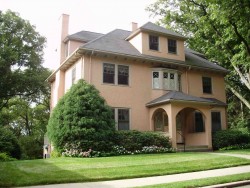 194 Waban Ave, Newton, MA 02468-2107