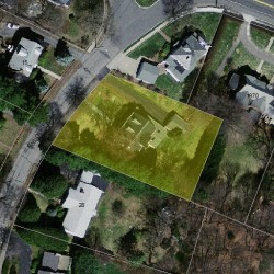 18 Varick Rd, Newton MA  02468-1319 aerial view