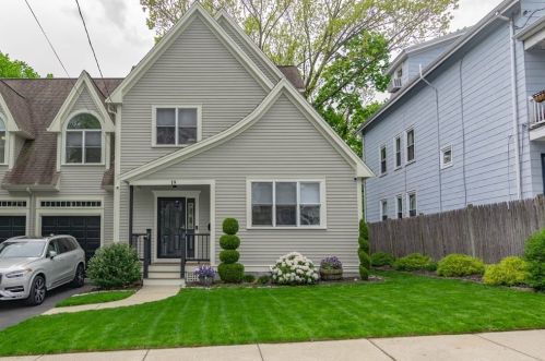19 Carter St, Newton, MA 02460-2006