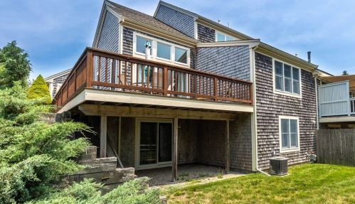 22 Wayside Path, Plymouth MA 02360-8223 exterior