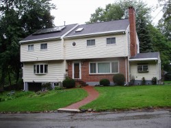 55 Colgate Rd, Newton, MA 02462-1304