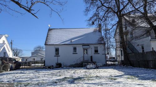 236 Billings Ave, West Deptford NJ 08066-1157 exterior