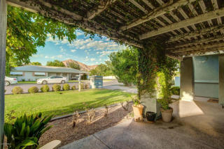 5013 Clarendon Ave, Phoenix AZ  85031-3142 exterior