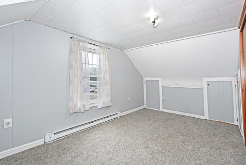 377 Main St, East Brookfield MA 01515-1703 exterior