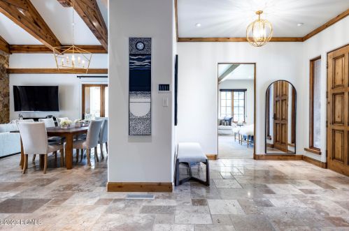 2324 Lucky John Dr, Park City UT 84060-6920 exterior