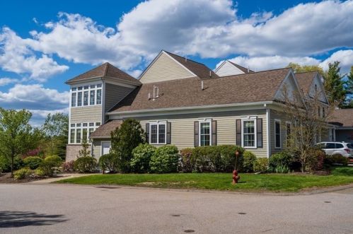 23 Meetinghouse Rd, Norfolk MA 02056-1793 exterior