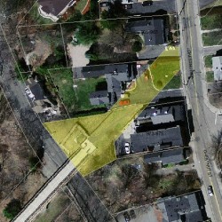 971 Chestnut St, Newton MA 02464-1101 aerial view