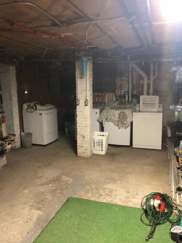 178 Mott St, Fall River MA 02721-2716 exterior