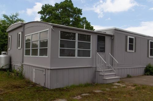 18 Fawn Dr, Plymouth MA 02360-5038 exterior