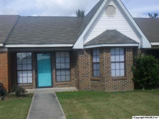 318 Denver Pl, Decatur AL  35603-1715 exterior