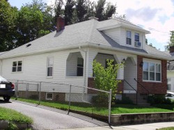 14 Falmouth Rd, Newton, MA 02465-1119