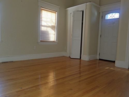 72 Sagamore St, Quincy, MA 02171-1955