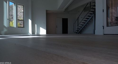 1825 Cinnabar Ave, Phoenix AZ  85020-1916 exterior