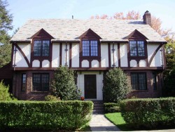 44 Mandalay Rd, Newton, MA 02459-1335