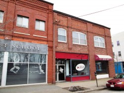 857 Washington St, Newton, MA 02460-1547