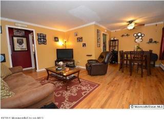 440 Cross Rd, Matawan NJ  07747-2883 exterior