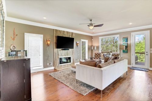 17 Highland Park Ln, Atlanta GA 30306-3447 exterior