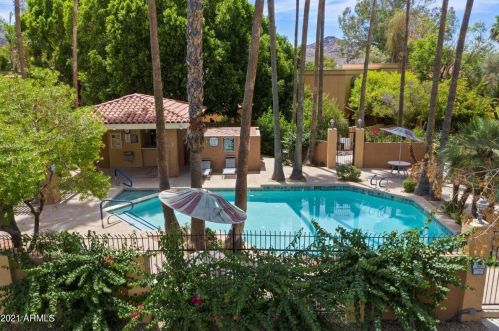 10632 11th St, Phoenix AZ 85020-1180 exterior