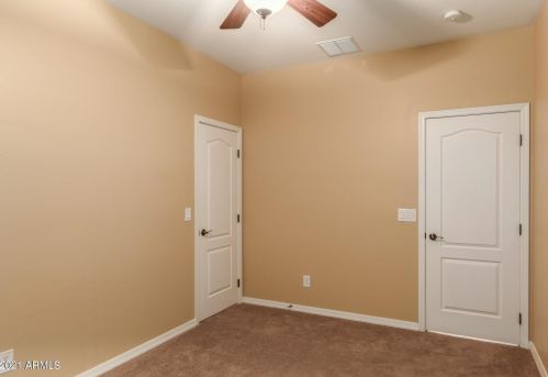 2128 Bowker St, Phoenix AZ 85040-3480 exterior