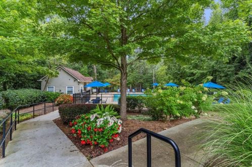 3650 Ashford Dunwoody Rd, Atlanta GA  30319-2020 exterior