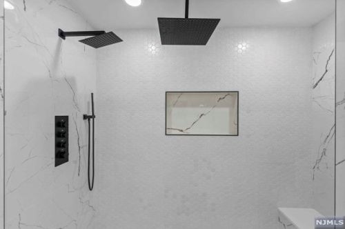 628 Knickerbocker Rd, Cresskill NJ  07626-1023 exterior