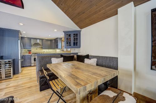 953 Park Ave, Park City UT 84060-5202 exterior