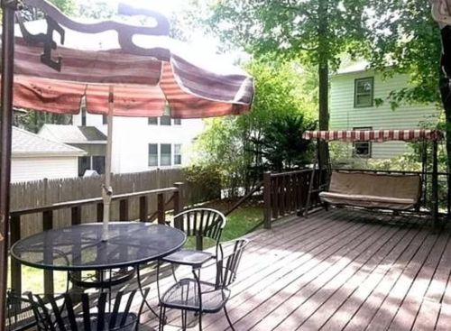 26 Fuller St, Newton MA 02468-1031 exterior