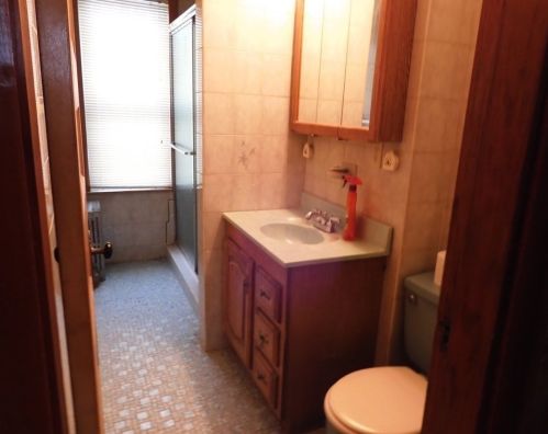 44 Montgomery St, Lawrence MA 01841-1228 exterior