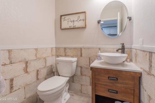 4246 Agave Rd, Phoenix AZ 85044-4646 exterior