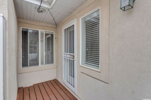 948 White Pne Way, Sandy UT exterior