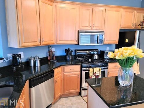 297 Sunderland Way, Stockbridge GA 30281-7956 exterior