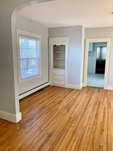 7 Standish St, Worcester MA 01604-3211 exterior