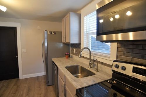 4 Estabrook St, Royalston MA  01331-3515 exterior