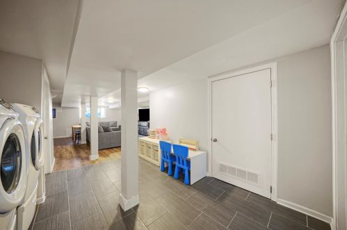 3643 Kenilworth Ave, Forest View IL 60402-1662 exterior