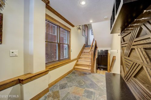 953 Park Ave, Park City UT 84060-5202 exterior