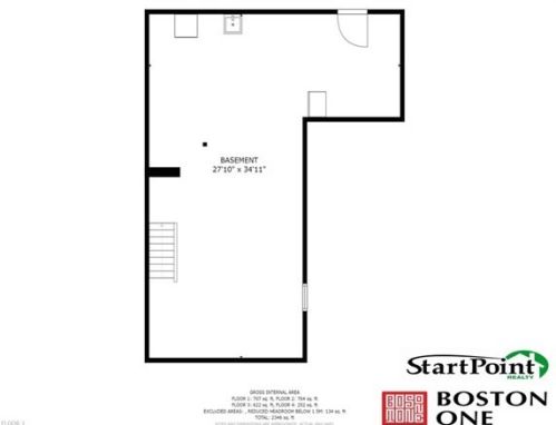 27 Old Laxfield Rd, Shrewsbury MA  01545-5465 exterior