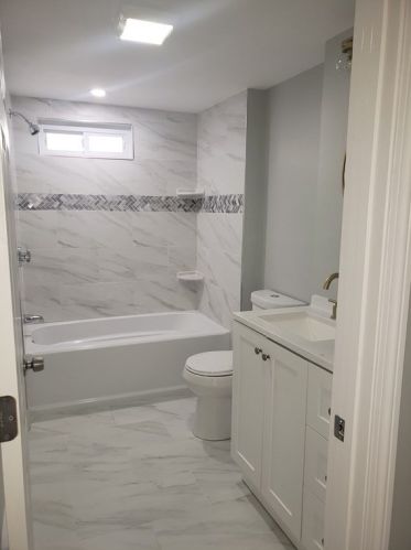 74 Lowell St, Methuen MA 01844-3672 exterior