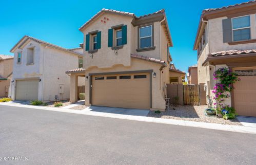 4648 Beck Ln, Phoenix, AZ 85032-3378