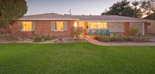 2125 Edgemont Ave, Phoenix AZ  85009-1942 exterior