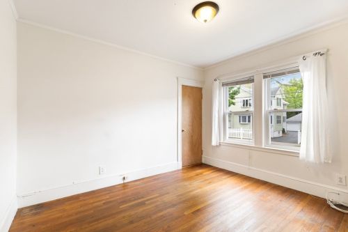 13 Edith St, Arlington MA 02474-8820 exterior