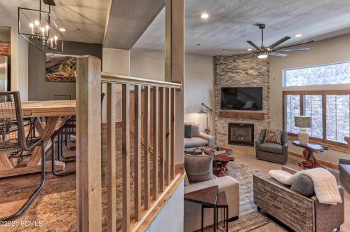 5627 Oslo Ln, Park City, UT 84098-7708