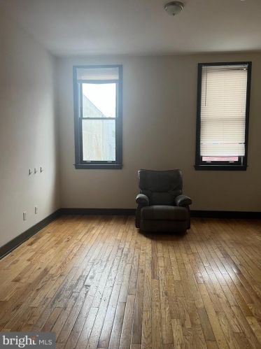 1905 Diamond St, Philadelphia, PA 19121-1521