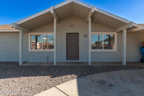 1831 73rd Dr, Phoenix AZ  85035-4513 exterior