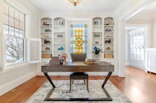 187 Gibbs St, Newton MA 02459-1927 exterior