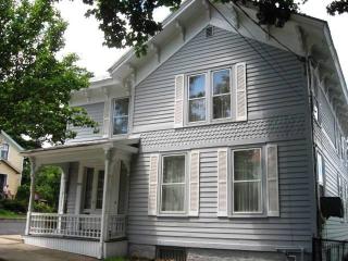 512 Knox St, Ogdensburg, NY 13669-2618