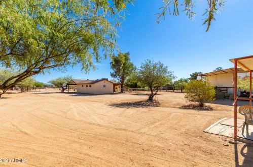 35220 3rd Ave, Phoenix AZ 85027-5908 exterior